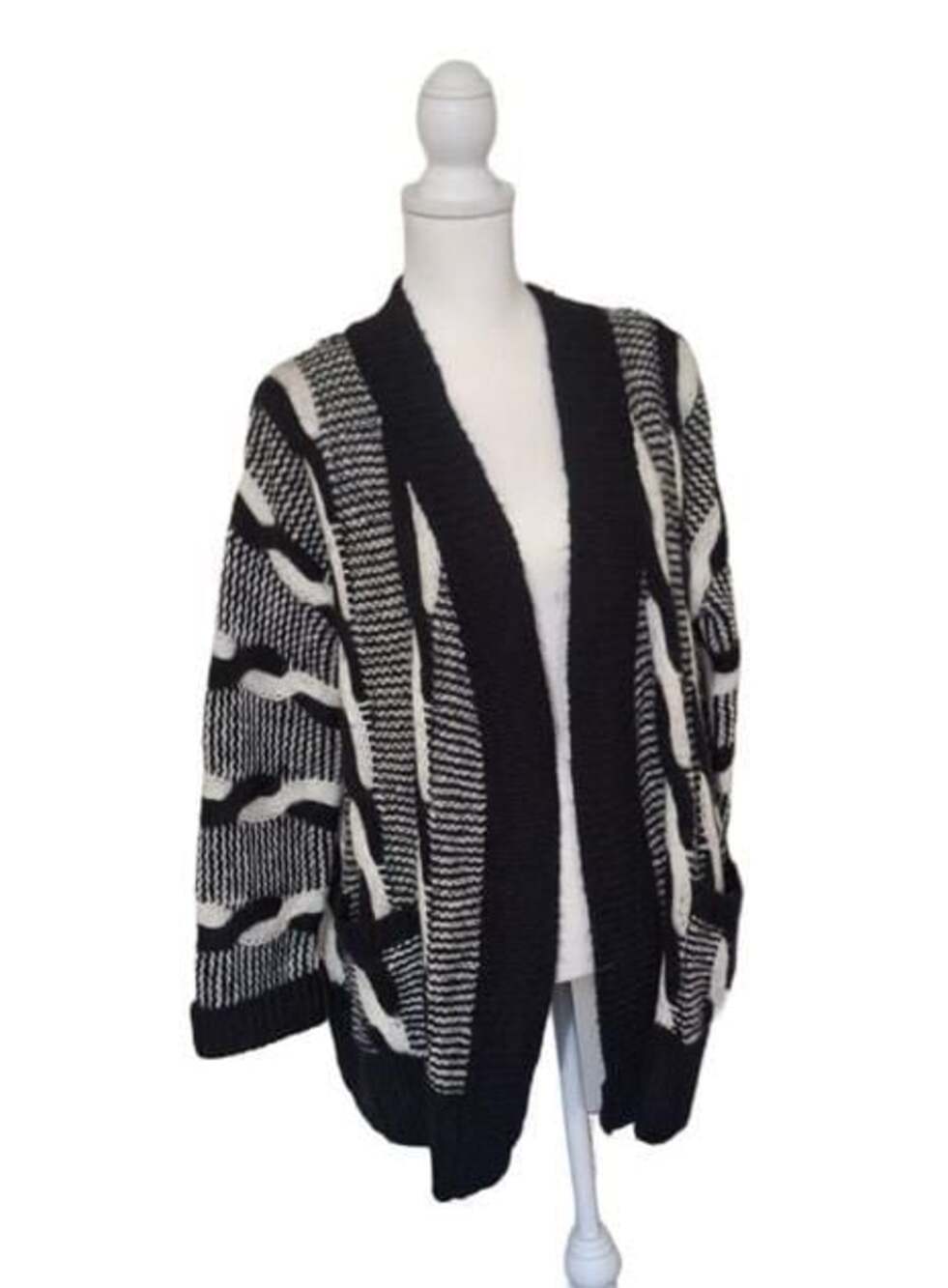 Womens Large Cable Knit Cardigan Sweater Black White Open Front Pockets